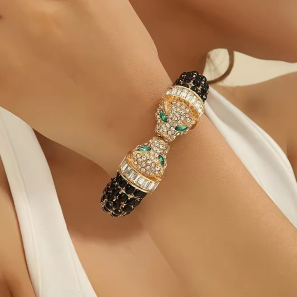 Cheetah Bracelet - Picture 4 of 4